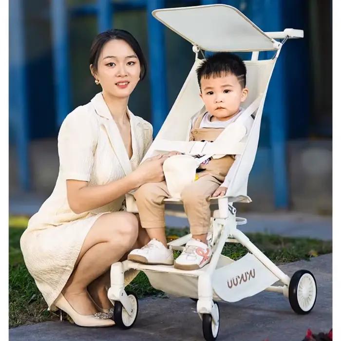 Poussette de voyage ultralégère pour bébé