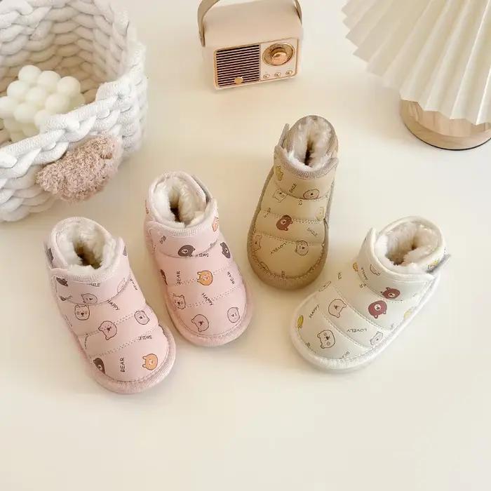 Chaussures de marche en fourrure chaude pour bébé