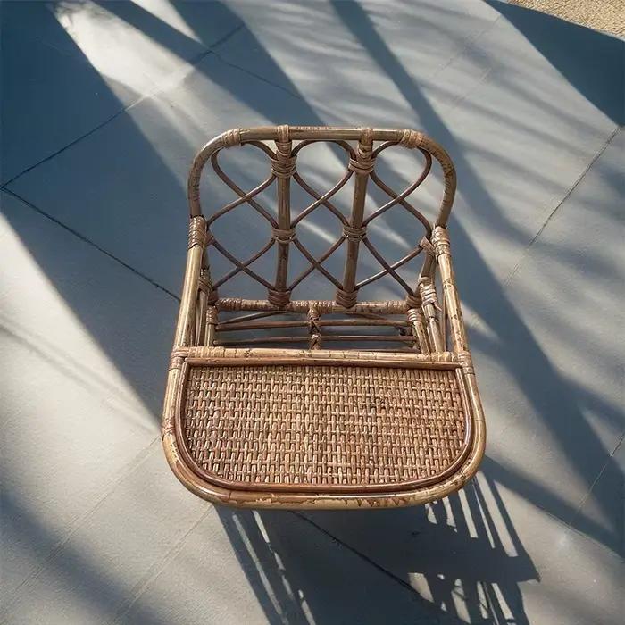 Chaise de salle à manger en rotin pour bébé