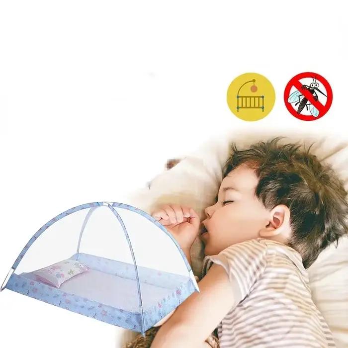 Lits pliables portables pour bébés