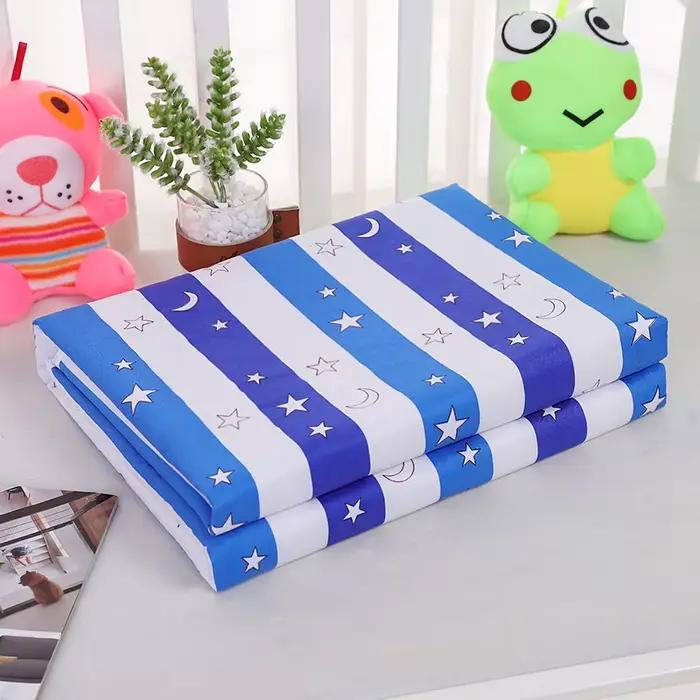 Tapis à langer imperméable réutilisable pour bébé