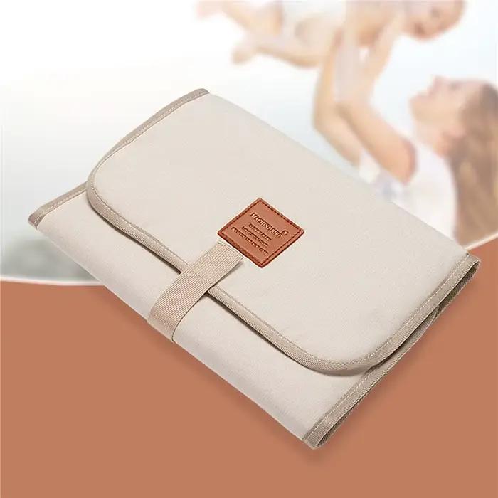 Couche à langer pliable pour bébé