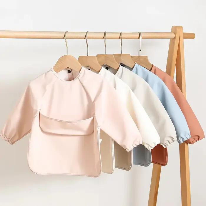 Tablier d'alimentation imperméable à manches longues pour bébé