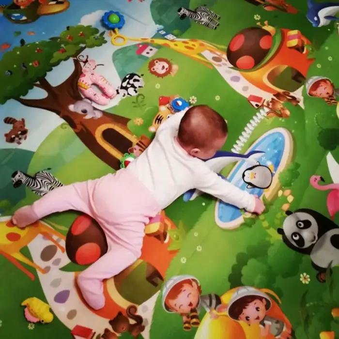 Tapis de jeu pour bébé