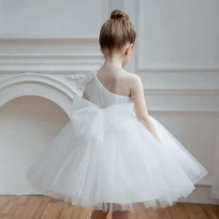 Robe d'anniversaire pour nouveau-né fille