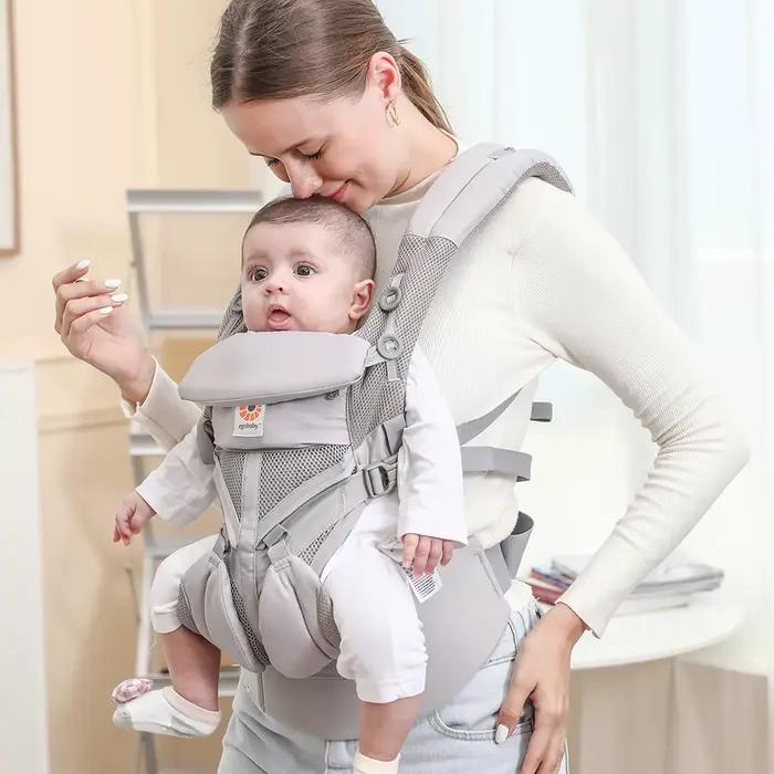 Egobaby Omini le 360 ​ ​ Un porte-bébé respirant en maille avec ventilation tout autour. Conçu pour les nourrissons et