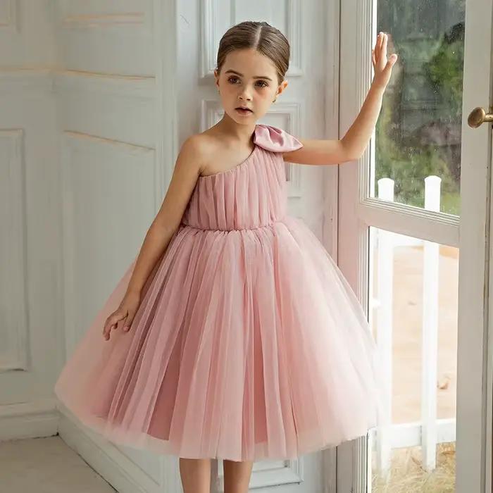 Robe d'anniversaire pour nouveau-né fille