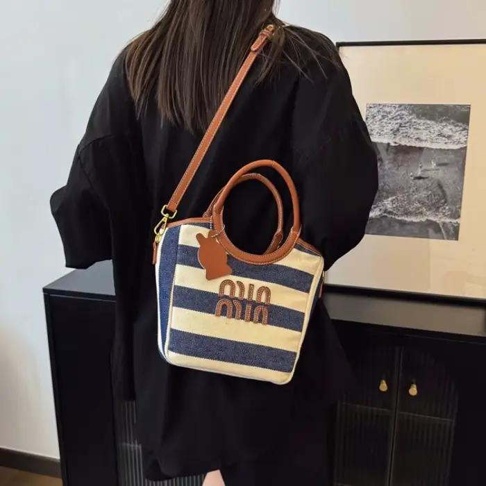 Sac à langer tendance en cuir vintage, design Superstar Show, élégant sac bandoulière messager pour