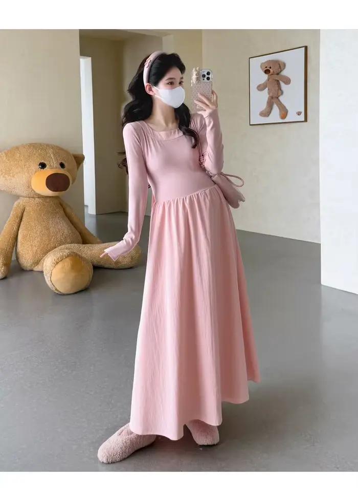 Robe de Maternité Printemps Automne 2026 Style Français Doux Mignon Élégant Nœud Col Rond Manches Longues Coupe A-Line pour la Grossesse