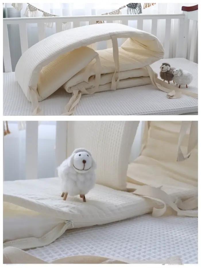 Pare-chocs de lit de bébé unisexe avec design attrayant pour chambre d'enfant sécurité bébé confortable polyester coton poignées amovibles adaptable