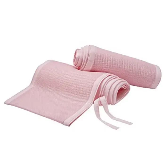 Pare-chocs pour lit de bébé