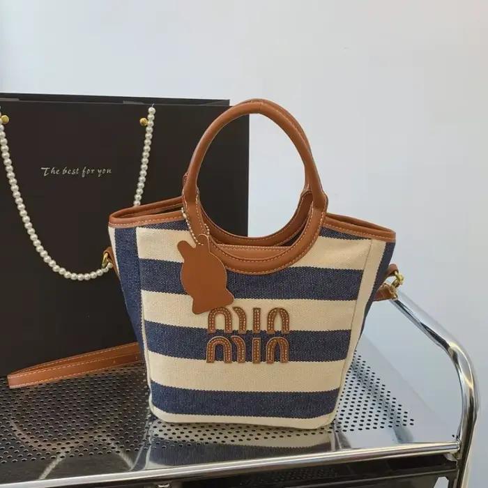 Sac à langer tendance en cuir vintage