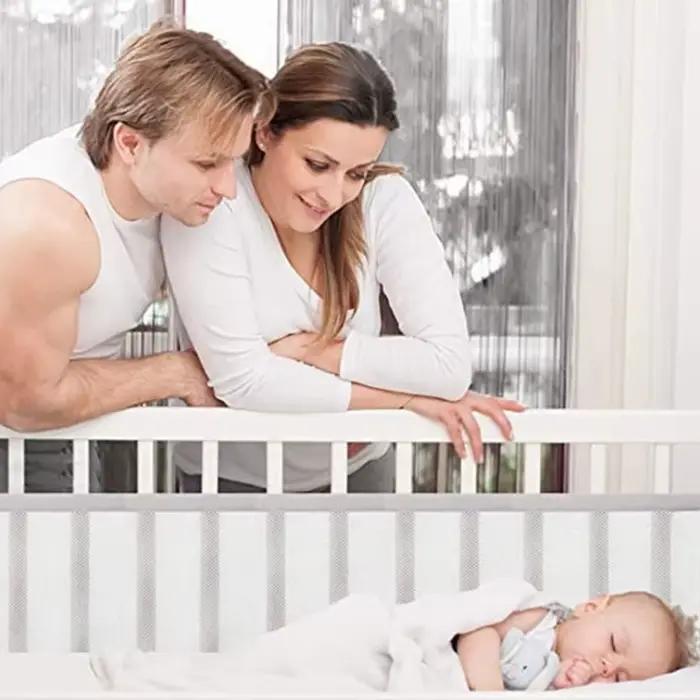 Pare-chocs pour lit de bébé